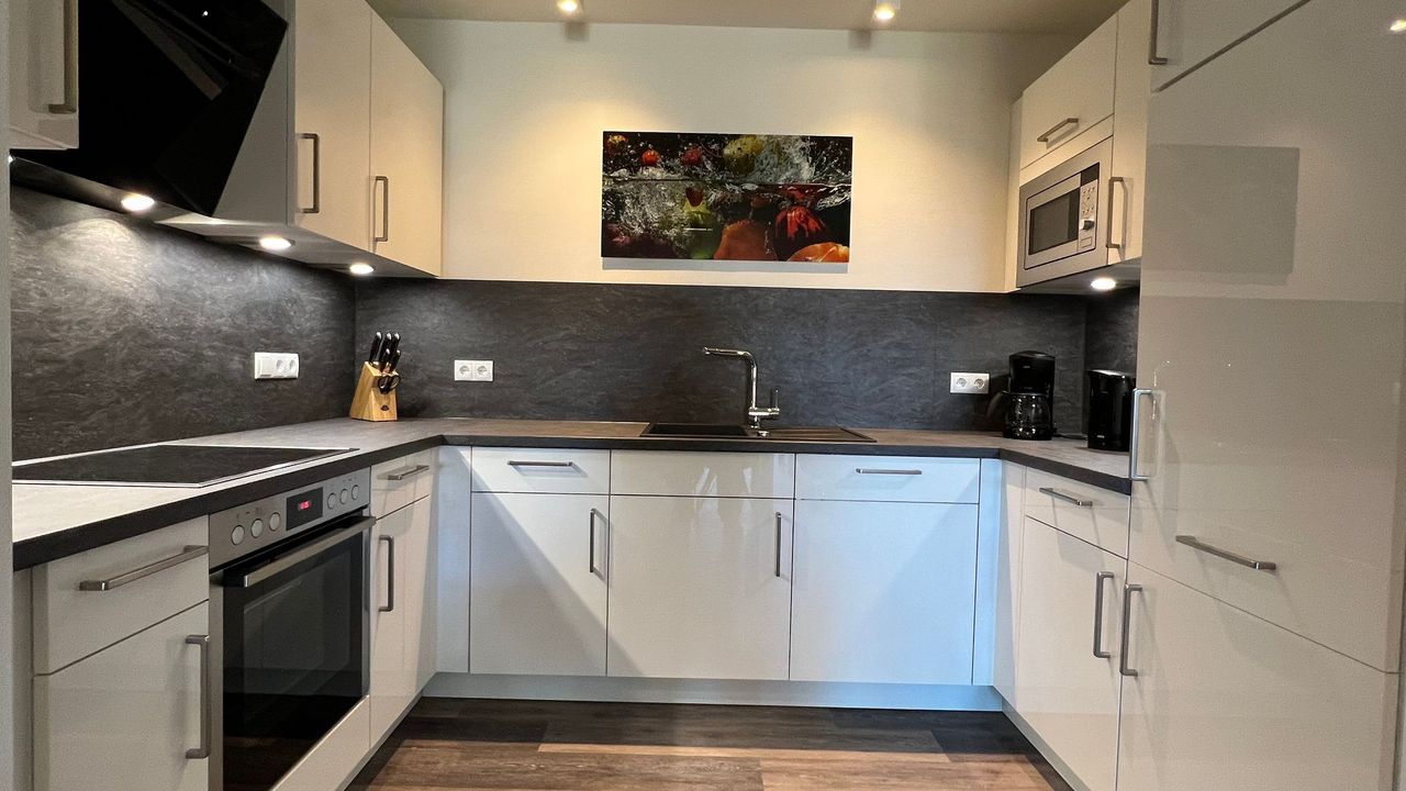 Küche / Küchenzeile Küche / Küchenzeile